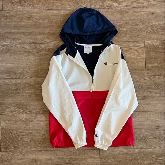 Champion Wind Pullover - Picture 1 of 9